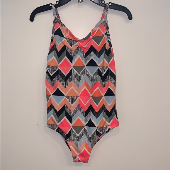 Girls Billabong swimsuit size 5 - Picture 1 of 4